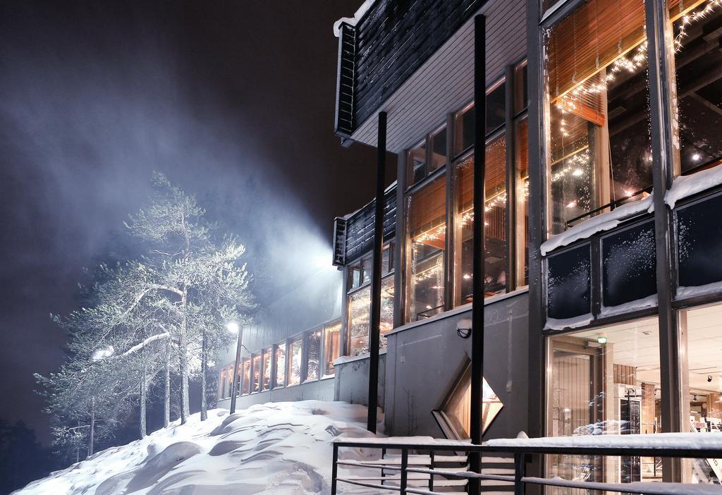 Ski-Inn Hotel Pyhaetunturi Exterior photo